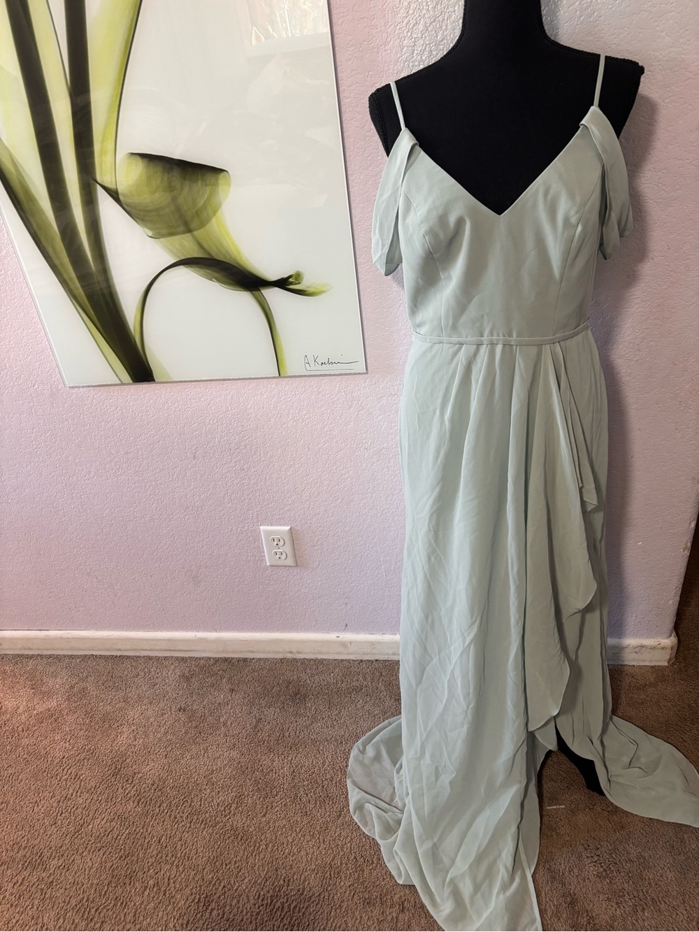 Dress size 8 - Picture 1 of 4